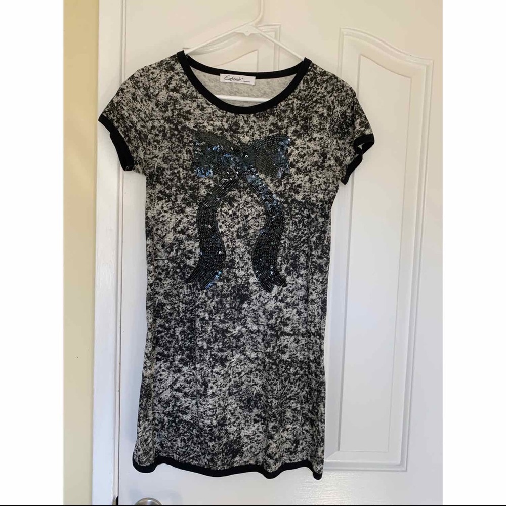 Long dress shirt by Eufemie Couture in Medium